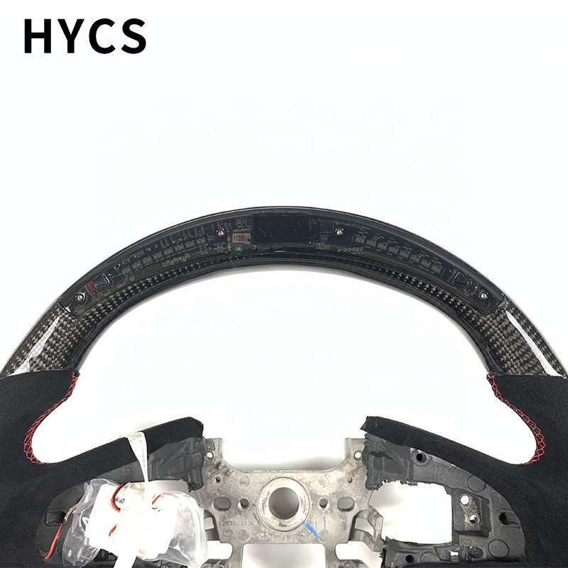 Op maat gemaakte auto-interieu - Steering Wheel Cover recensie en prijs